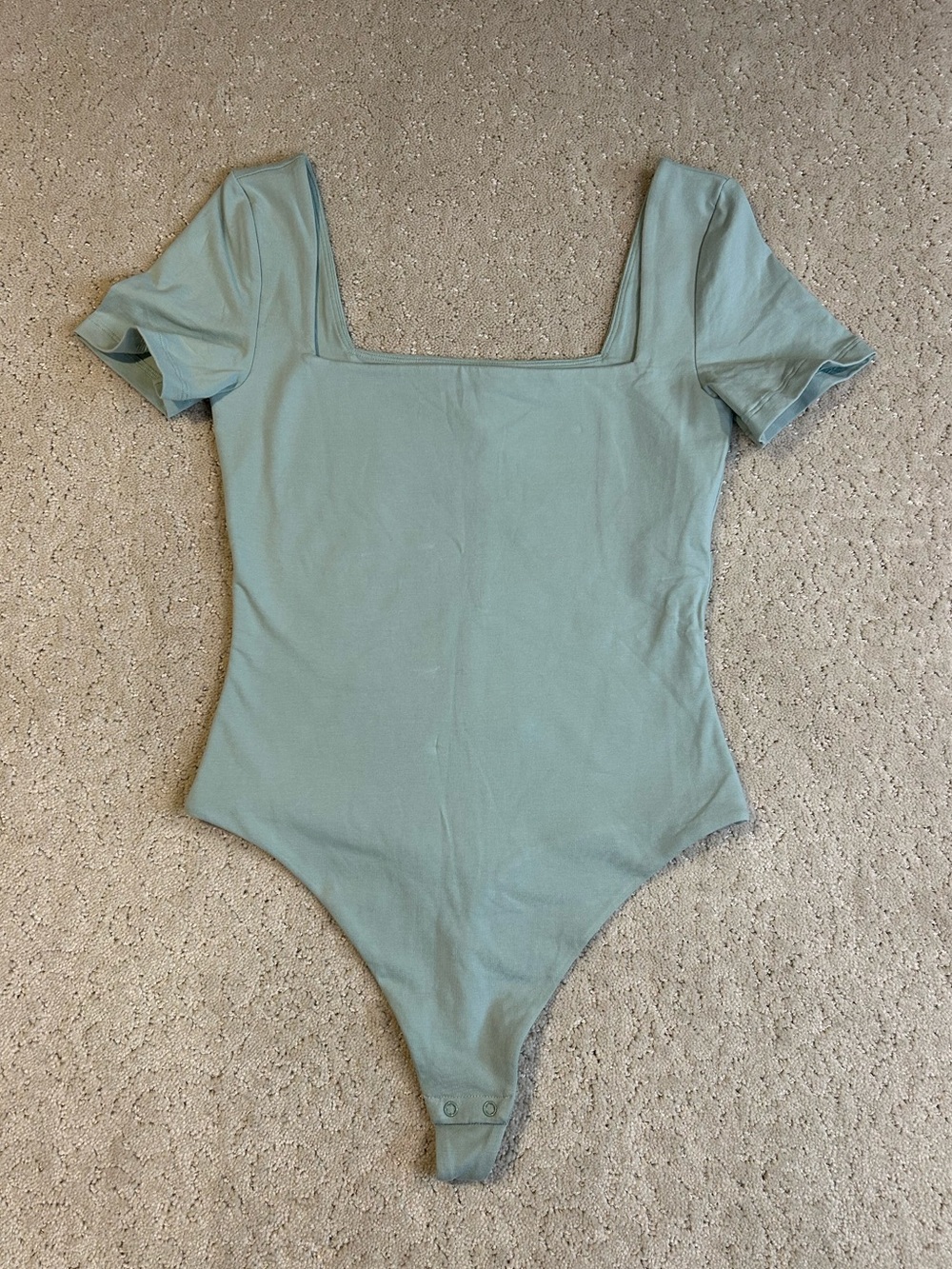 NWT Aritzia Contour Square Neck Bodysuit Women’s Green Solid Size S Regular